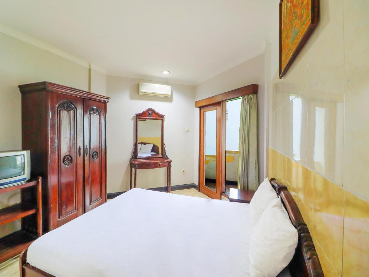 Oyo 91608 Hotel Gatsu Indah Denpasar Exteriör bild