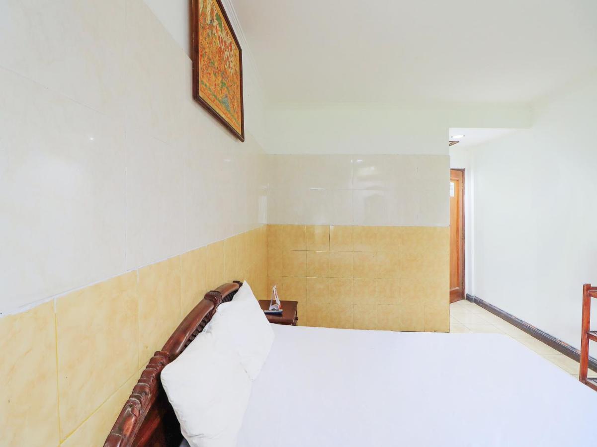Oyo 91608 Hotel Gatsu Indah Denpasar Exteriör bild